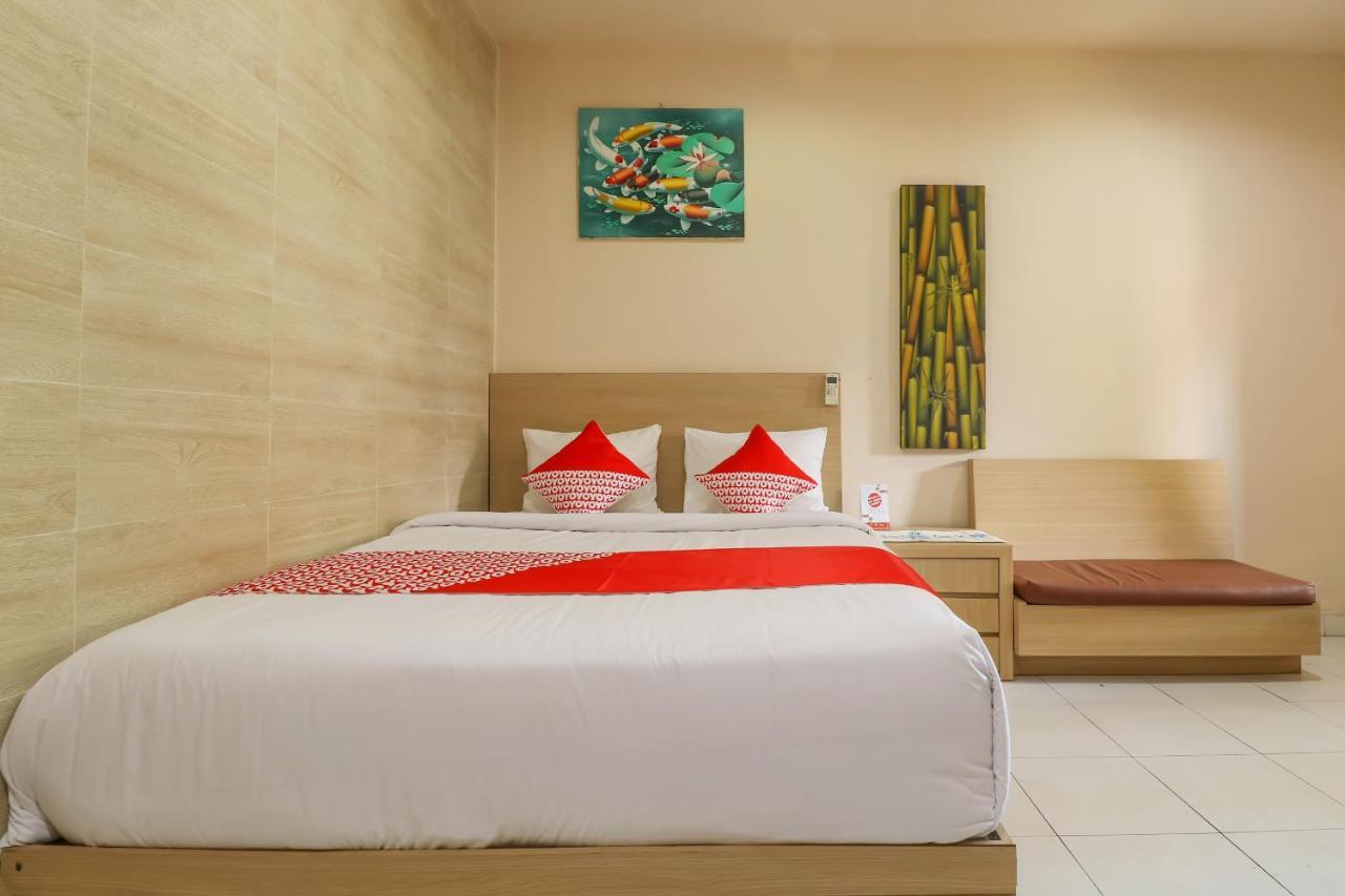 Hotel Oyo 2581 Ketut Smile Denpasar Zewnętrze zdjęcie