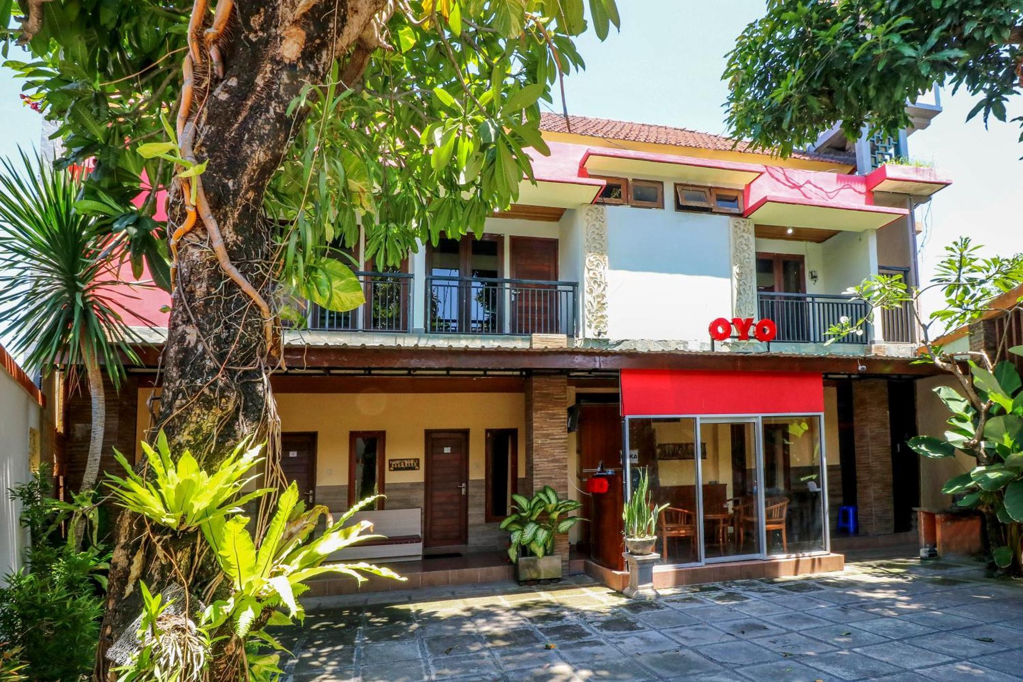 Hotel Oyo 2581 Ketut Smile Denpasar Zewnętrze zdjęcie