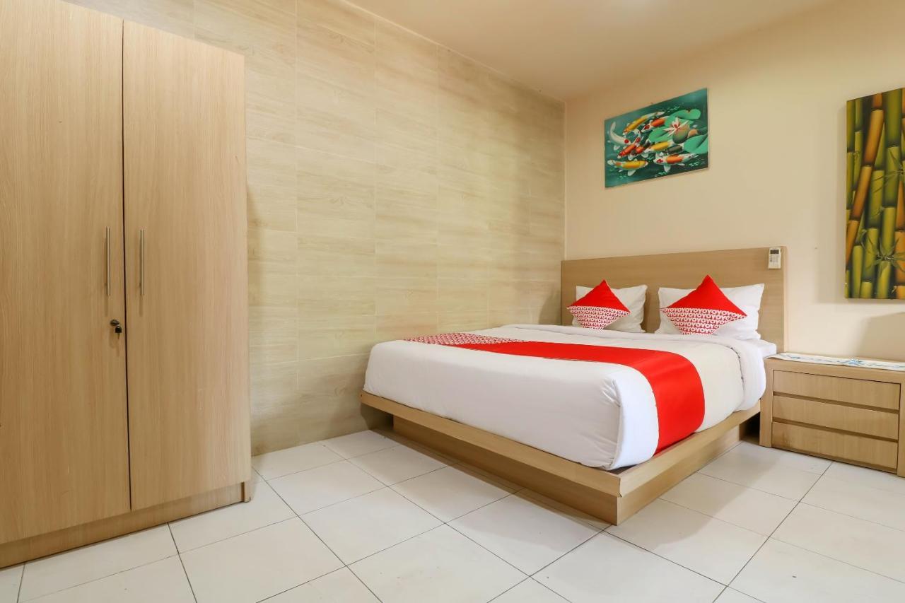 Hotel Oyo 2581 Ketut Smile Denpasar Zewnętrze zdjęcie