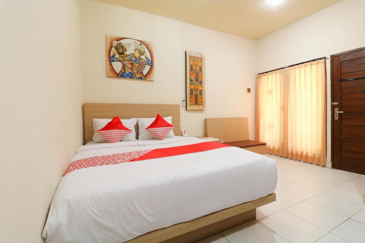 Hotel Oyo 2581 Ketut Smile Denpasar Zewnętrze zdjęcie
