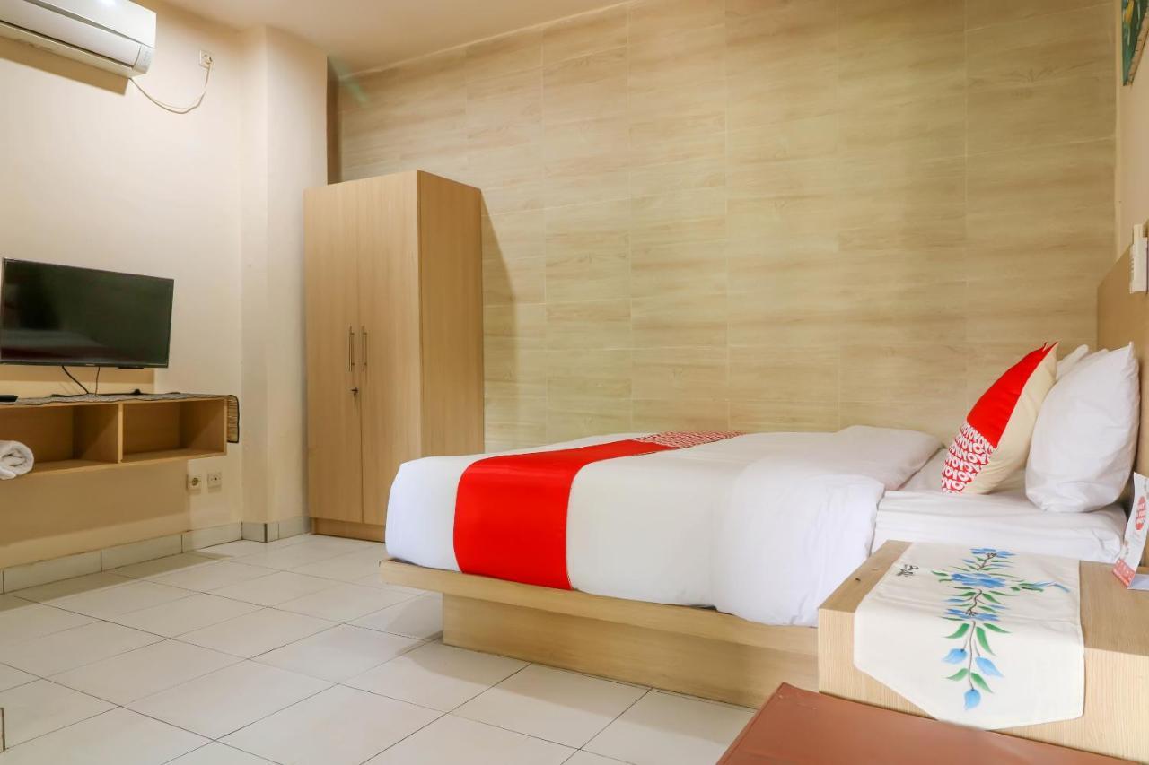 Hotel Oyo 2581 Ketut Smile Denpasar Zewnętrze zdjęcie