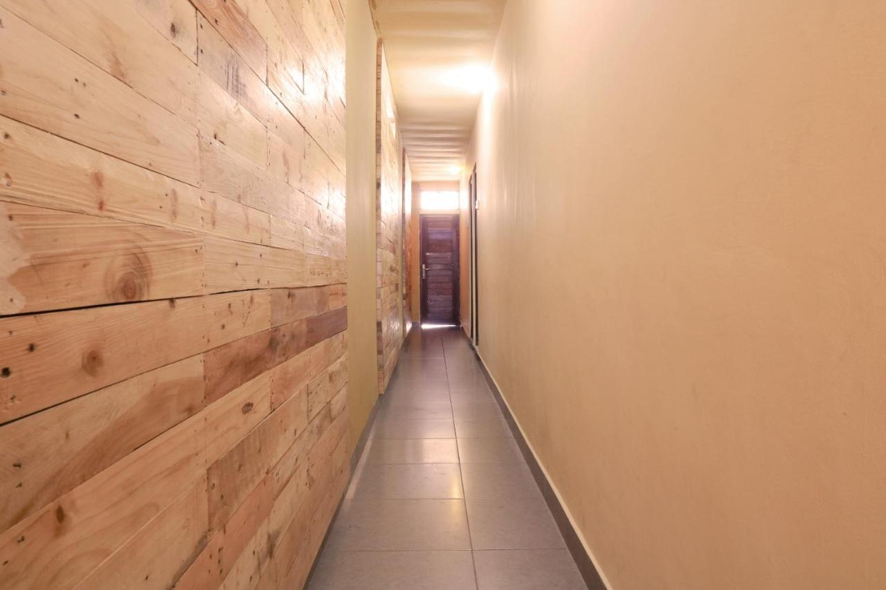 Hotel Oyo 2581 Ketut Smile Denpasar Zewnętrze zdjęcie